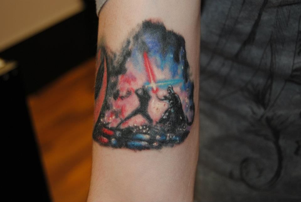 Featured image of post Luke Skywalker Vs Darth Vader Tattoo