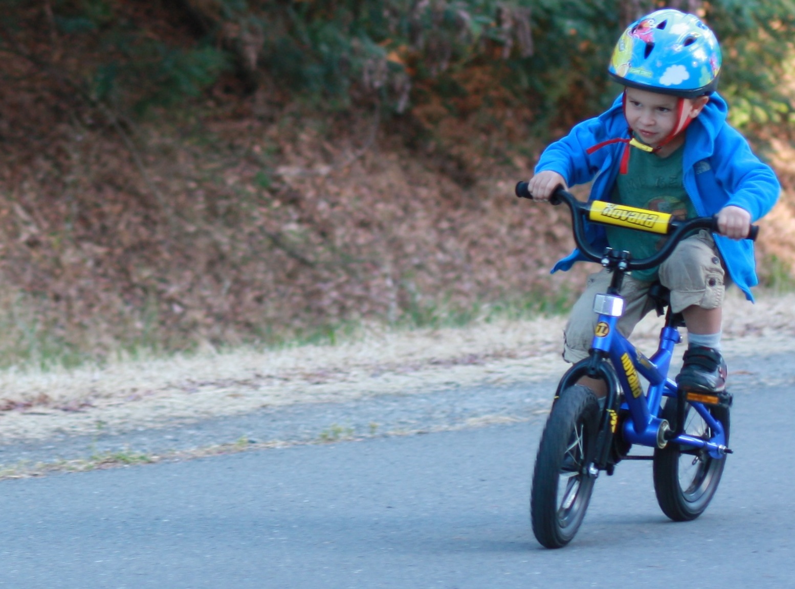 Featured image of post Taking Off Training Wheels Gif